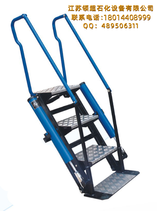 廣東中山客戶定制的折疊梯活動梯（簡易梯三步梯四步梯五步梯側裝梯）已發貨(1)